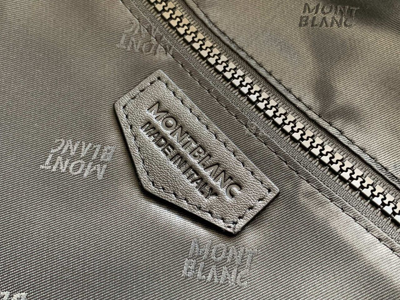 🖤 Montblanc — Mochilas & Maletines