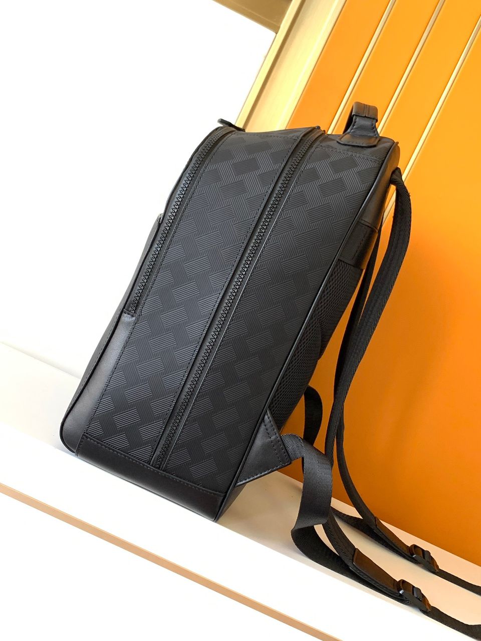 🖤 Montblanc — Mochilas & Maletines