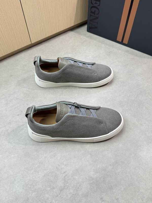 ZEGNA Triple Stitch 8