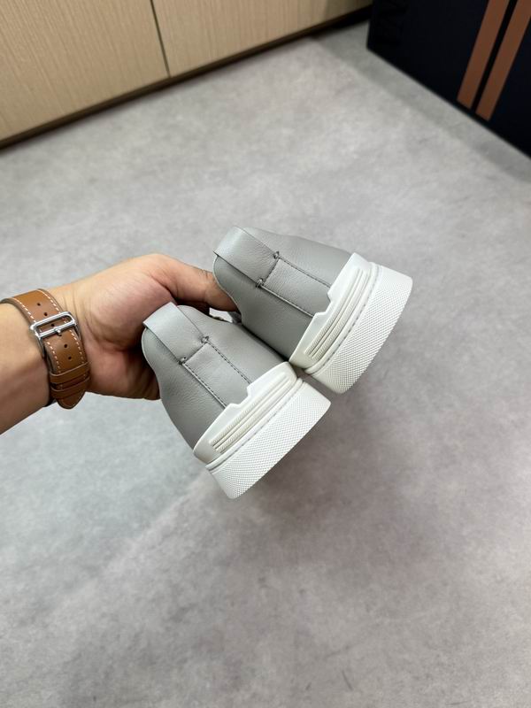 ZEGNA Triple Stitch 17