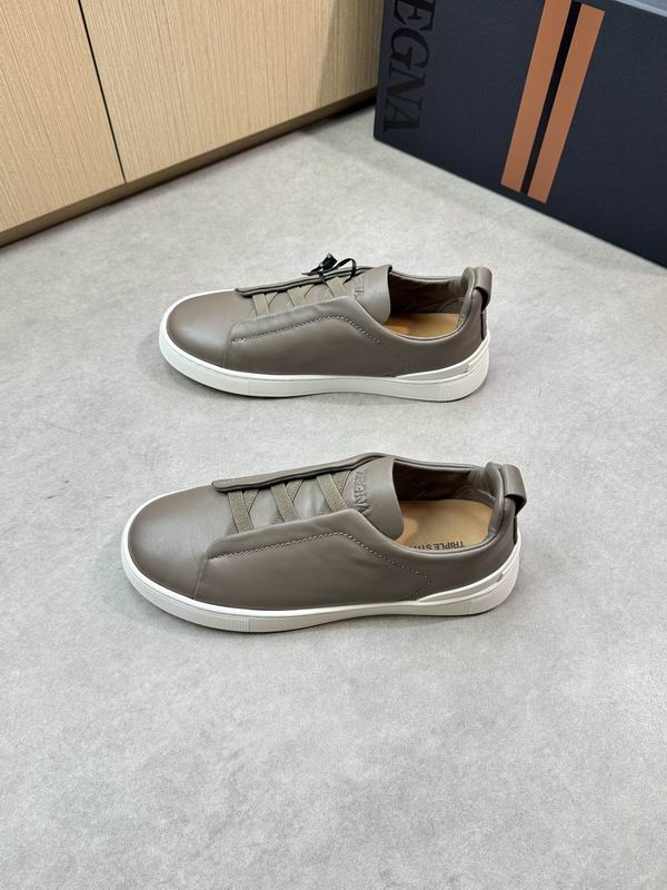 ZEGNA Triple Stitch 16