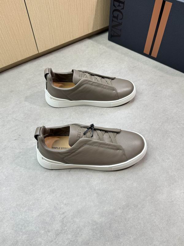 ZEGNA Triple Stitch 16