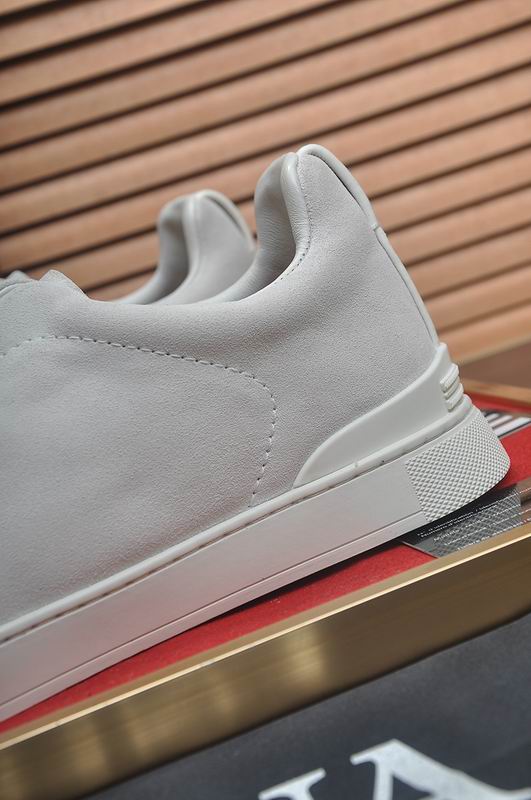ZEGNA Triple Stitch 26