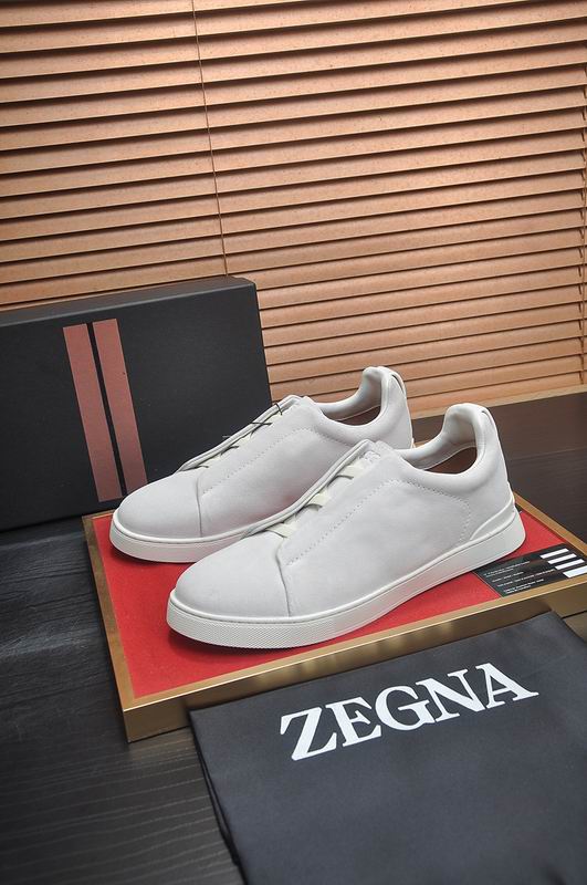 ZEGNA Triple Stitch 26
