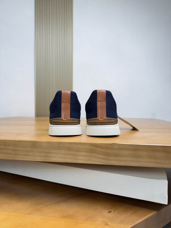 ZEGNA Triple Stitch 21