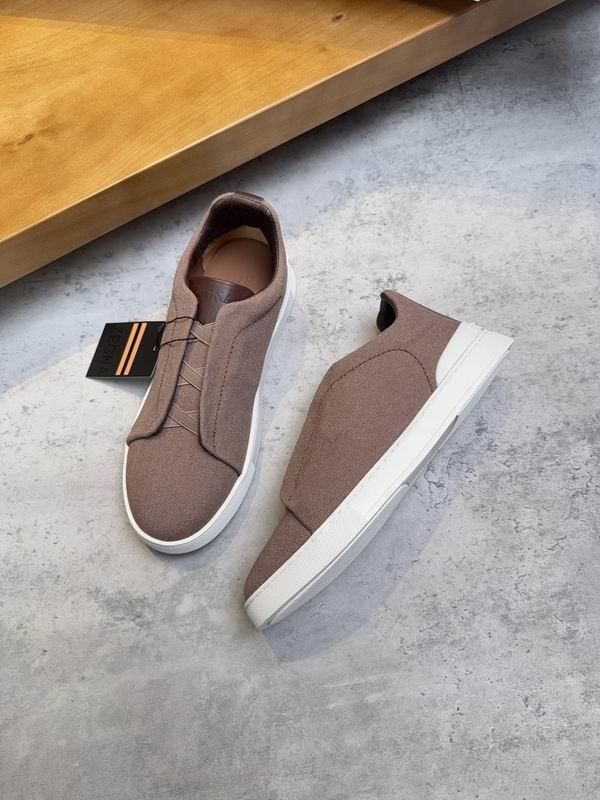 ZEGNA Triple Stitch 22