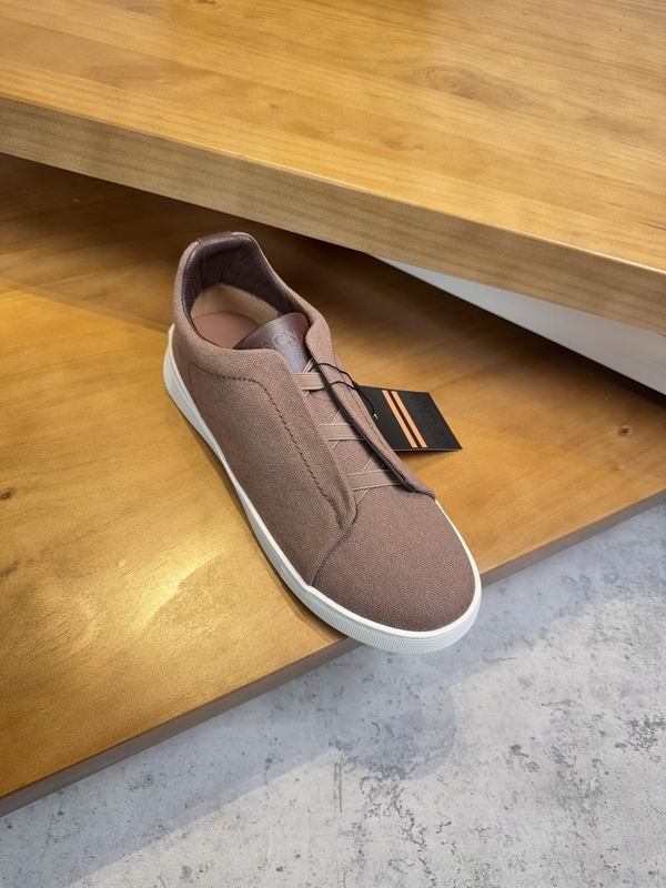 ZEGNA Triple Stitch 22