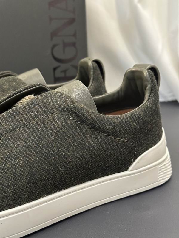 ZEGNA Triple Stitch 24