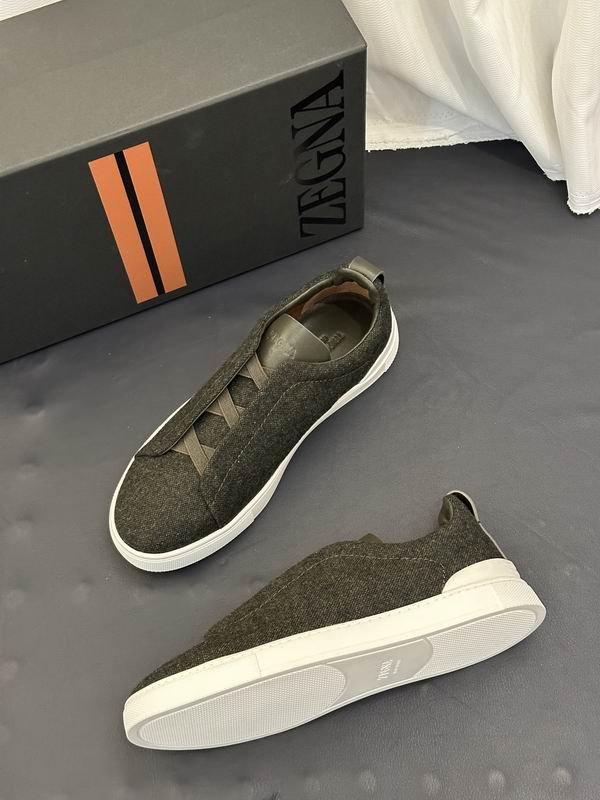 ZEGNA Triple Stitch 24