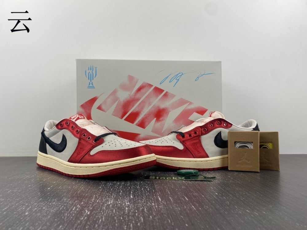 Trophy Room x Air Jordan 1 Low OG