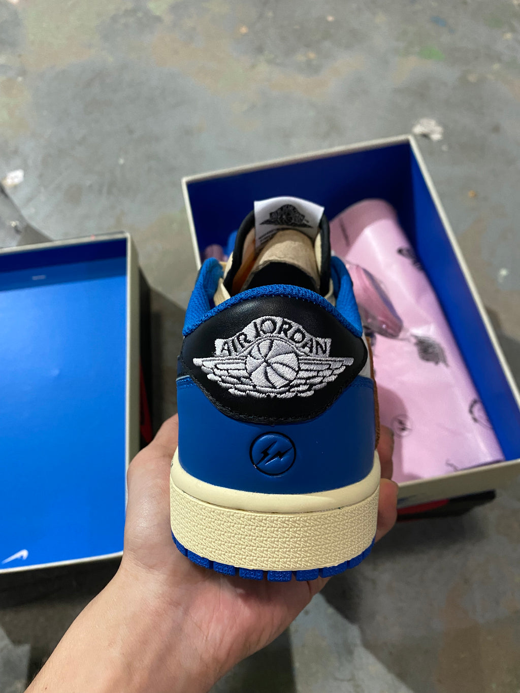 Air Jordan 1 Low x Travis Scott Fragment 1