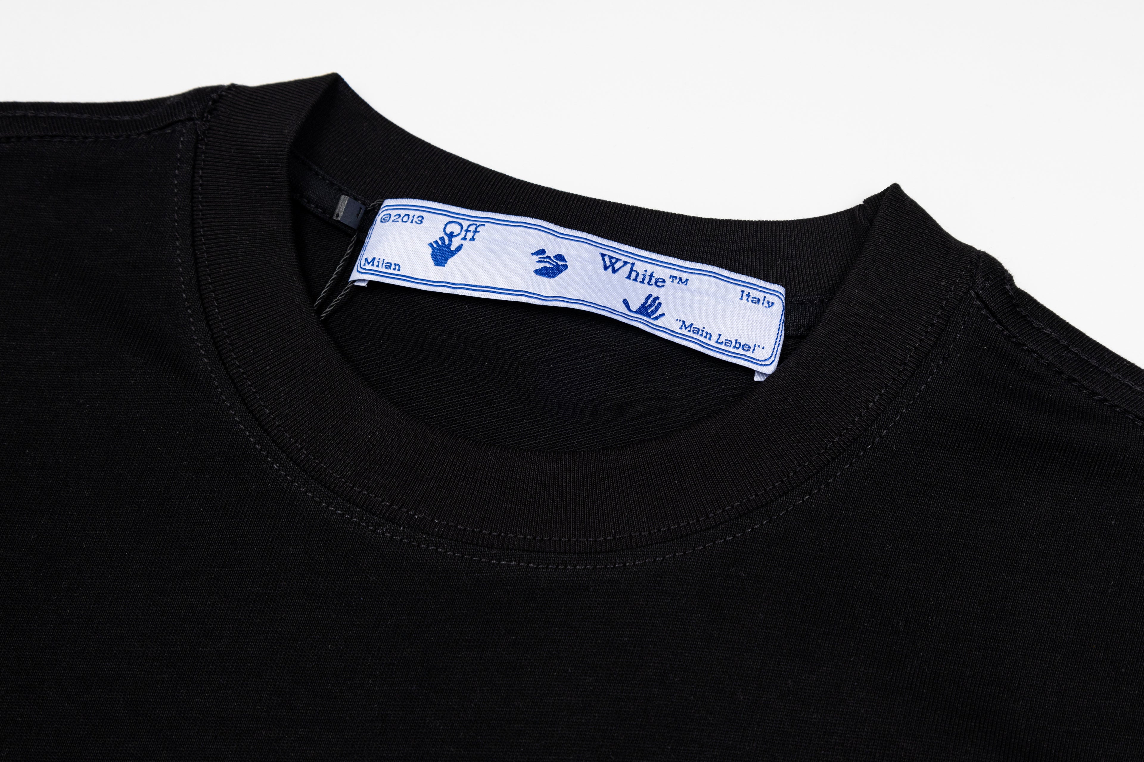 Off-White Oversized T-Shirts 3
