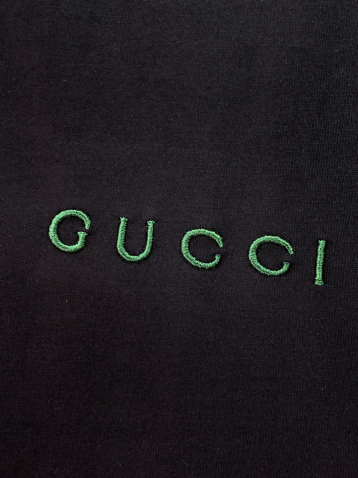 Gucci Apparel 10