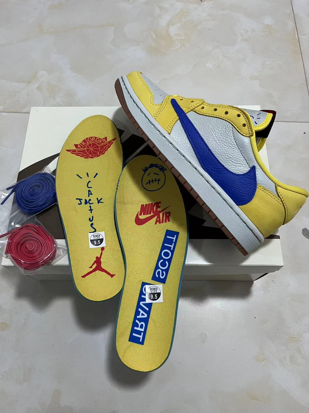 Air Jordan 1 Low x Travis Scott Canary