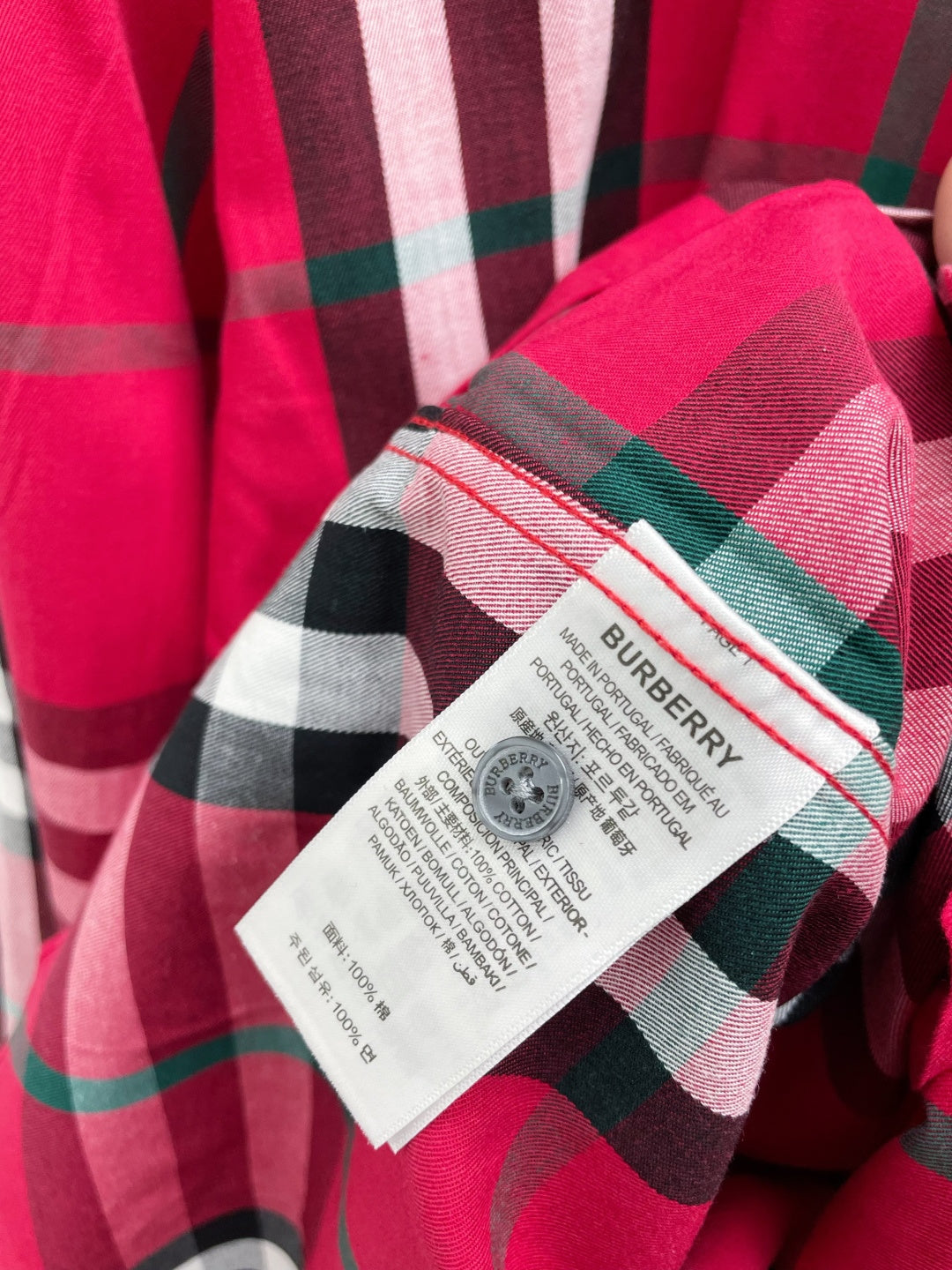 🤎 Burberry Apparel 18