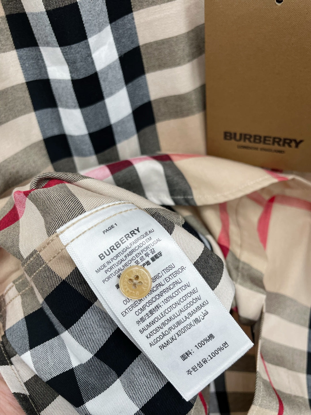 🤎 Burberry Apparel 14