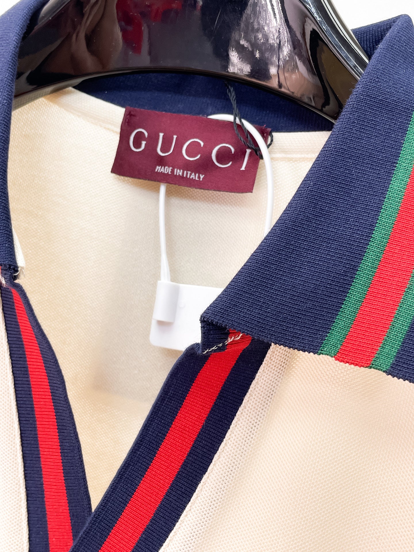 Gucci Apparel 16