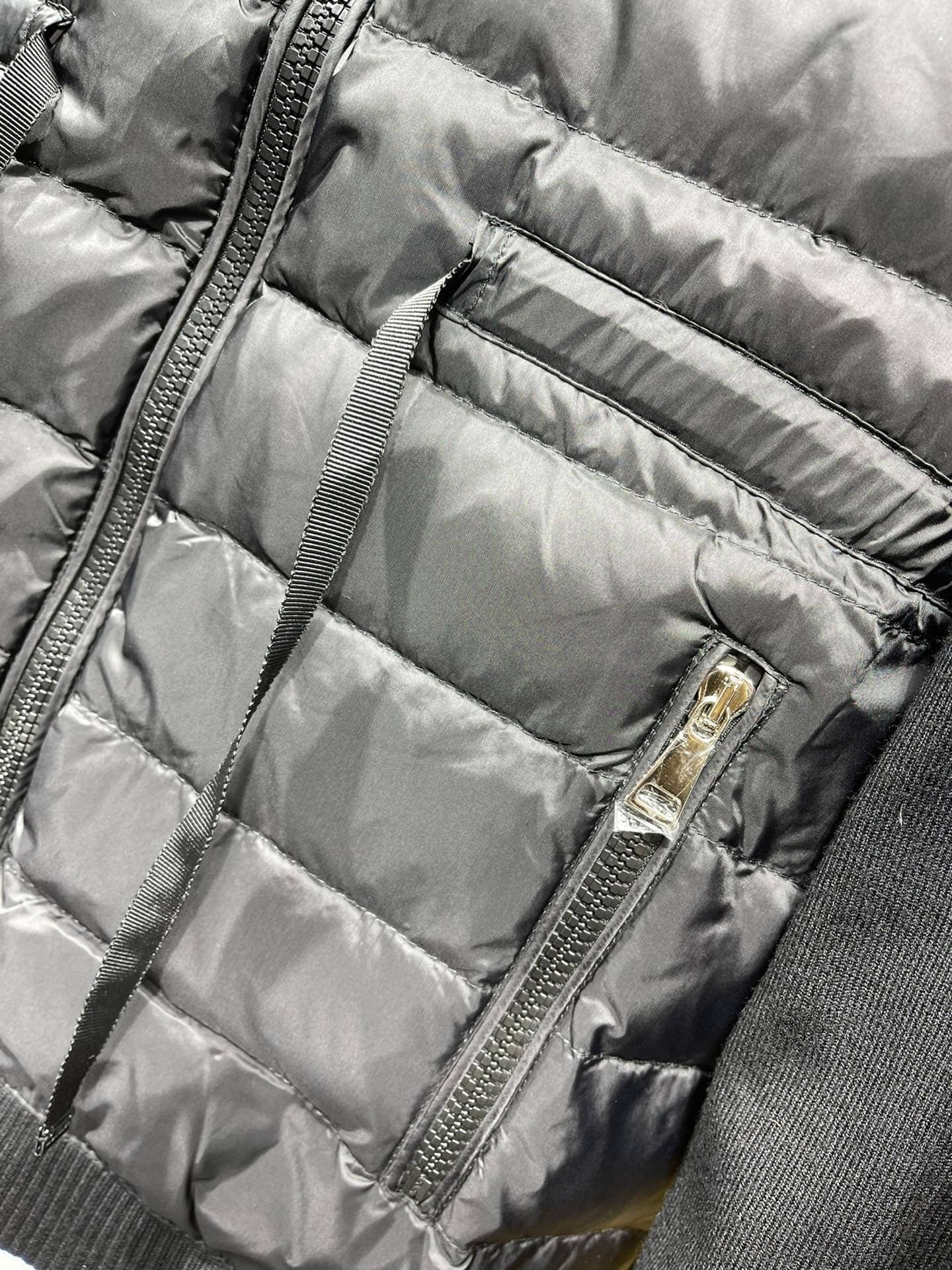 Moncler Jackets 6