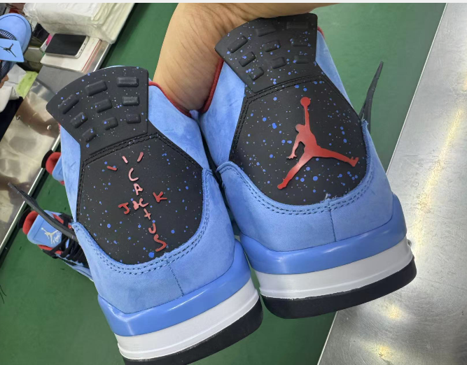 Air Jordan 4 x Travis Scott Purpple