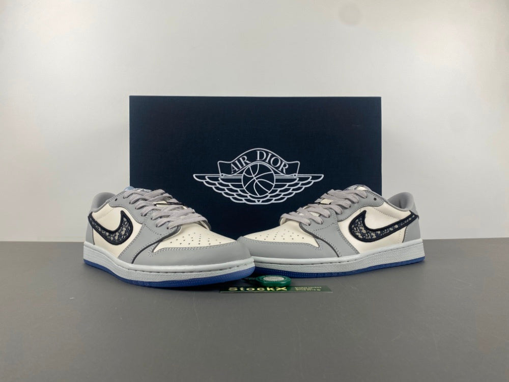 Air Jordan 1 Low x Dior