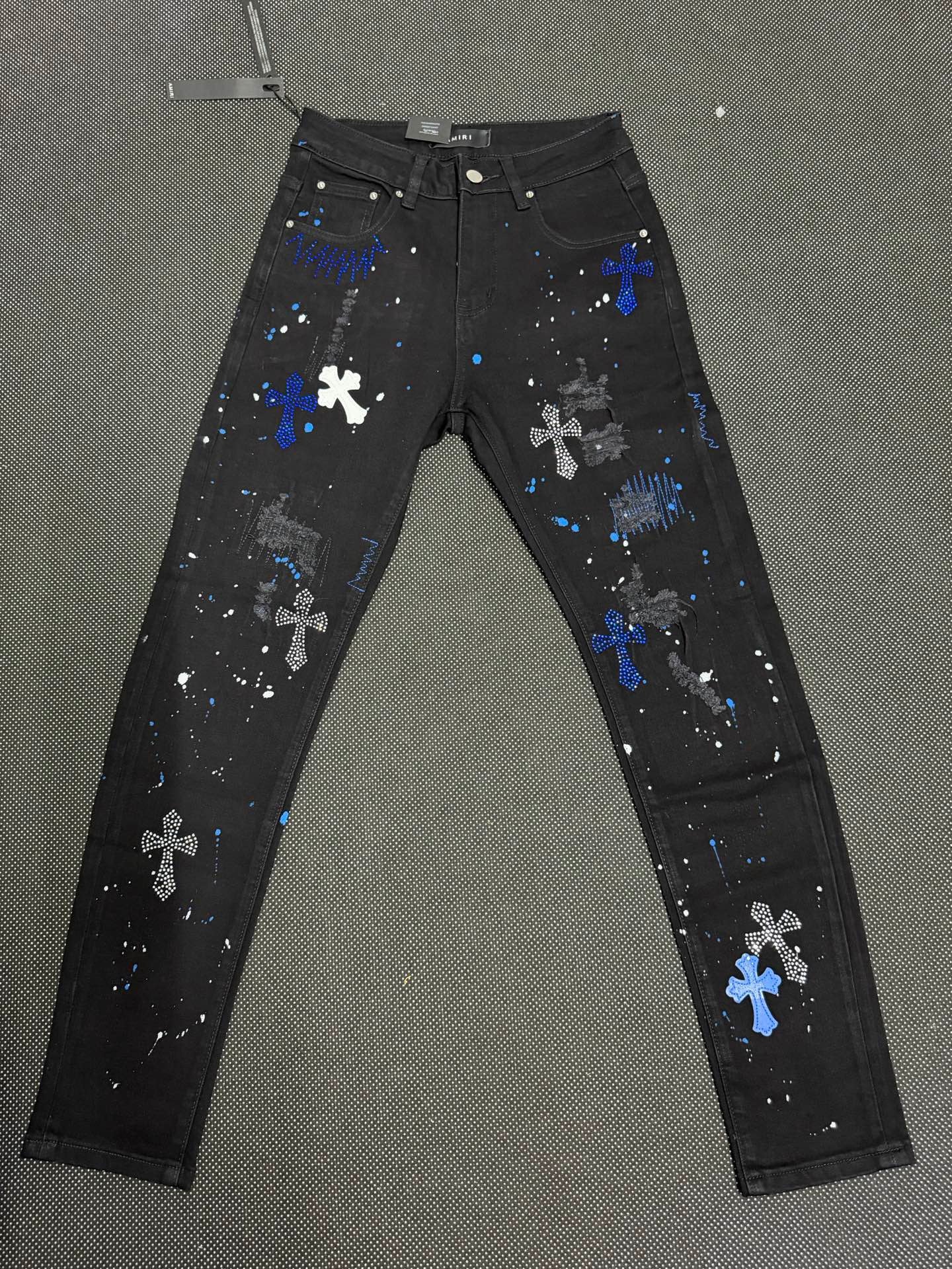 Amiri Jeans 3