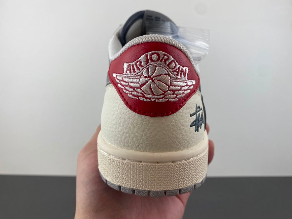 Nike Air Zoom Spiridon x Stüssy