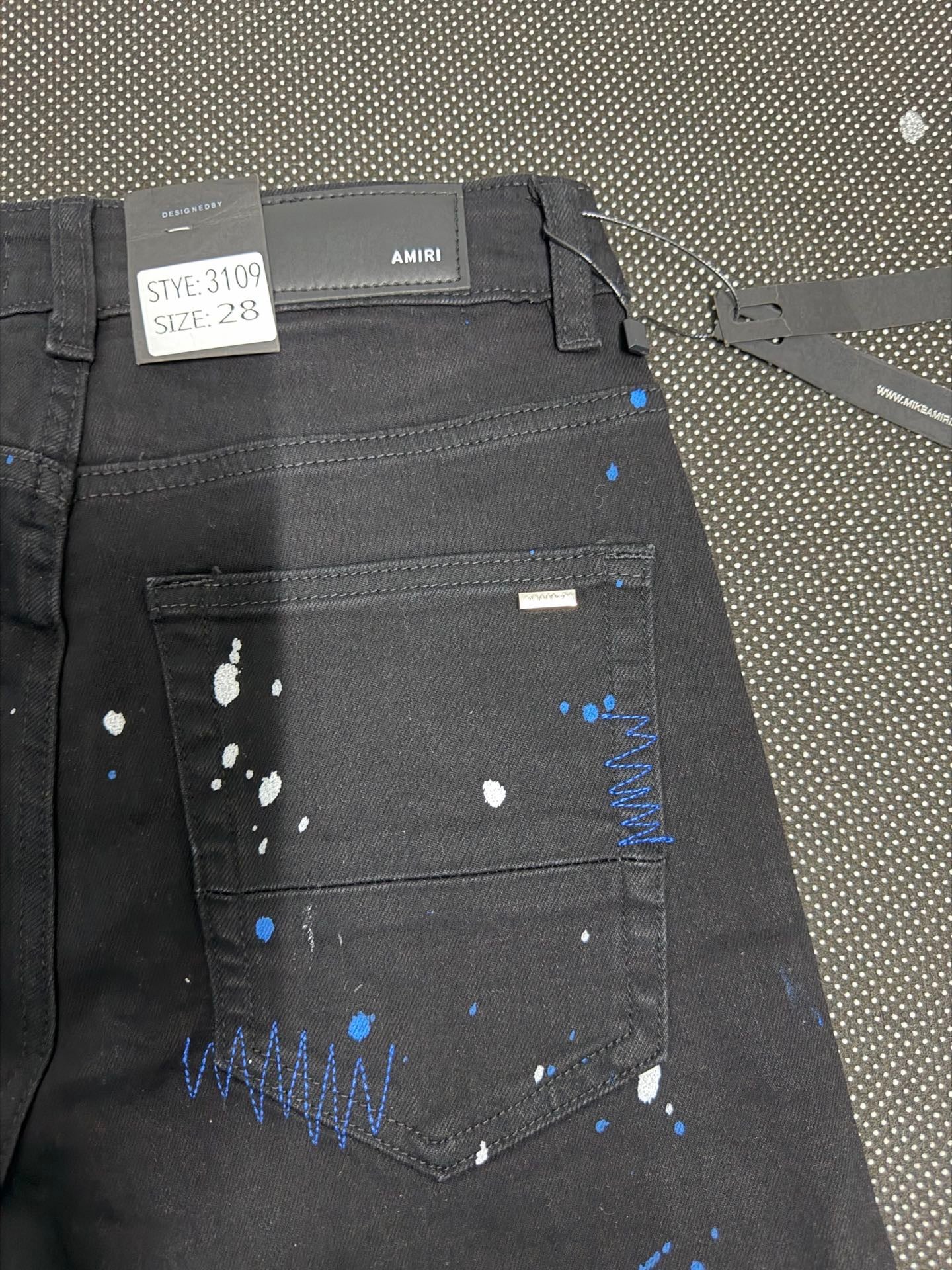 Amiri Jeans 3