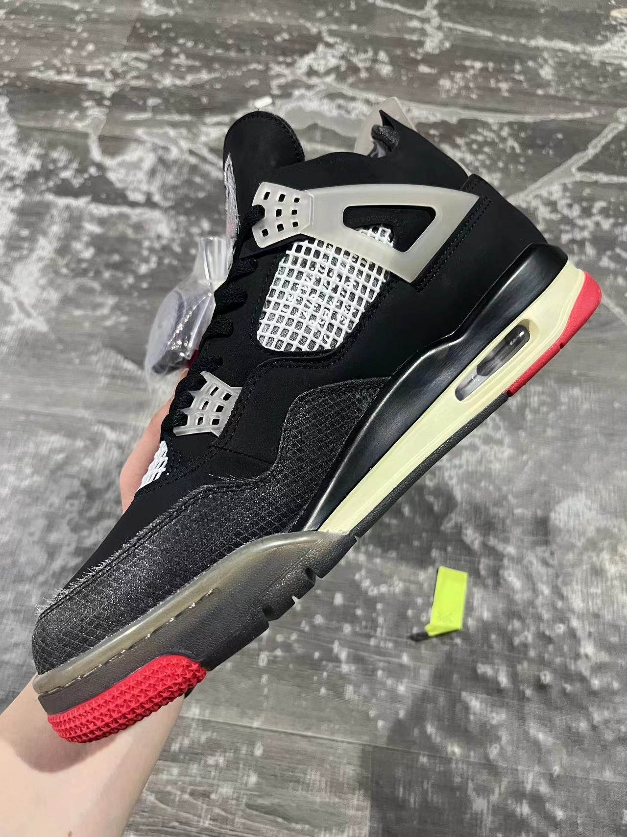 Air Jordan 4