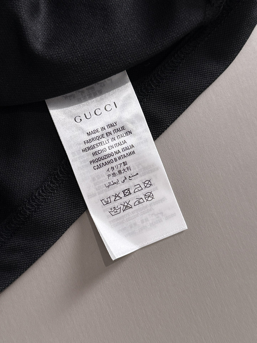Gucci Apparel 22