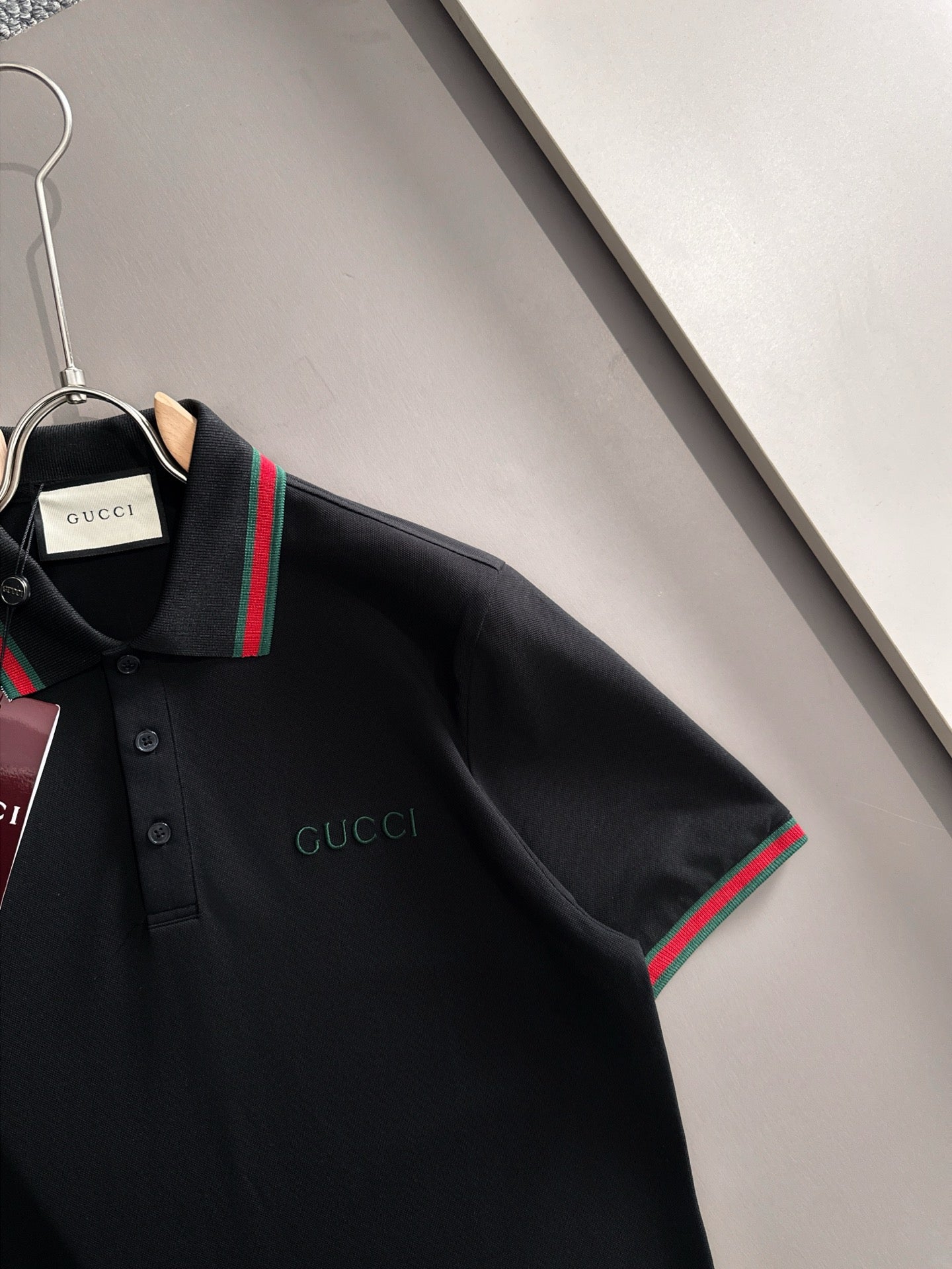 Gucci Apparel 22