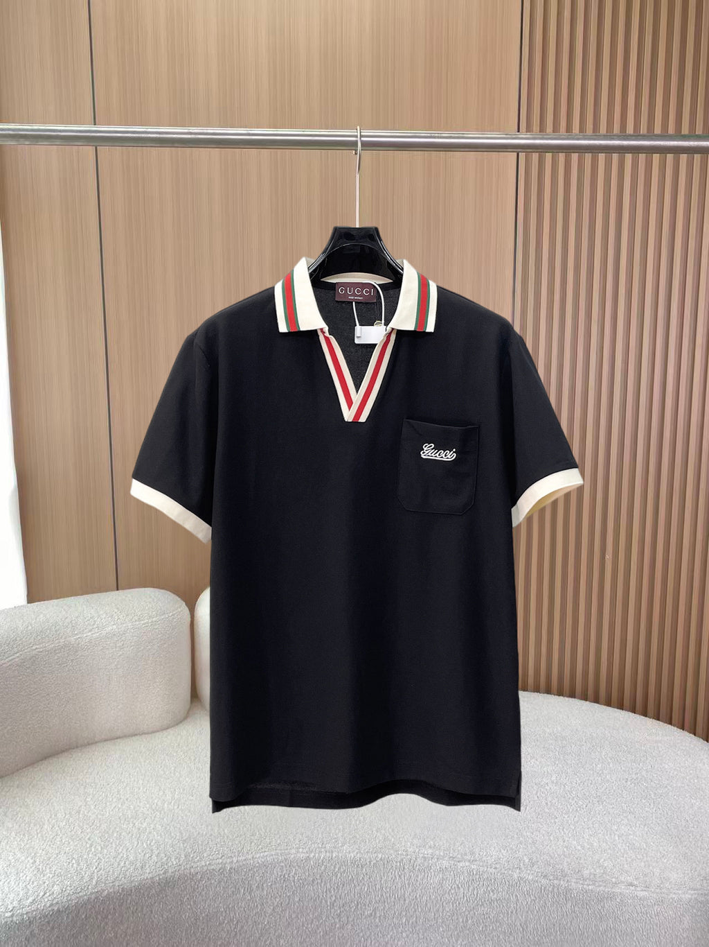Gucci Apparel 15