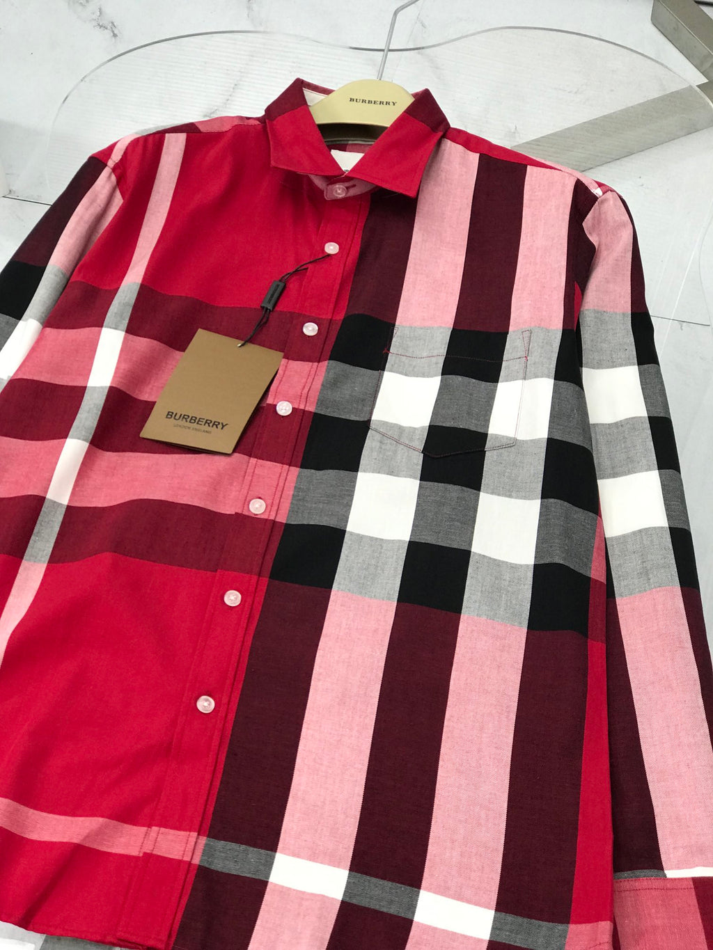 🤎 Burberry Apparel 17