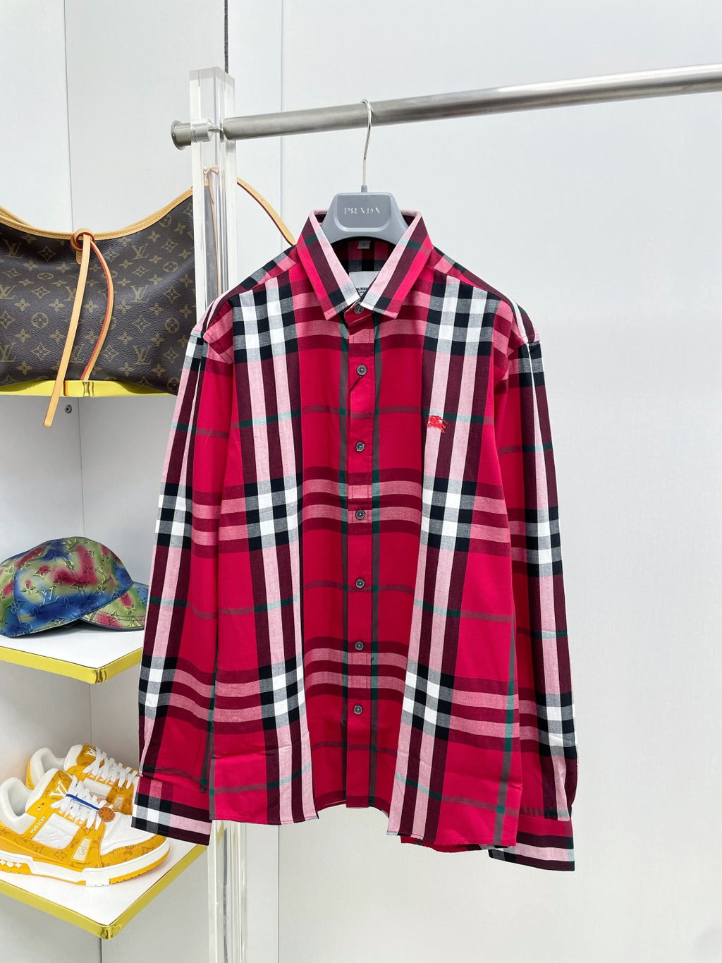 🤎 Burberry Apparel 18