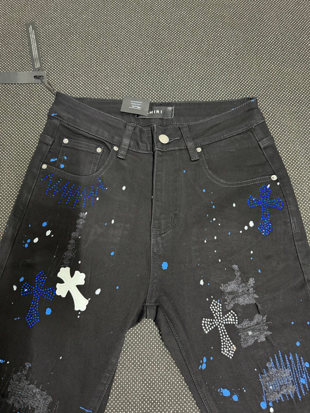 Amiri Jeans 3