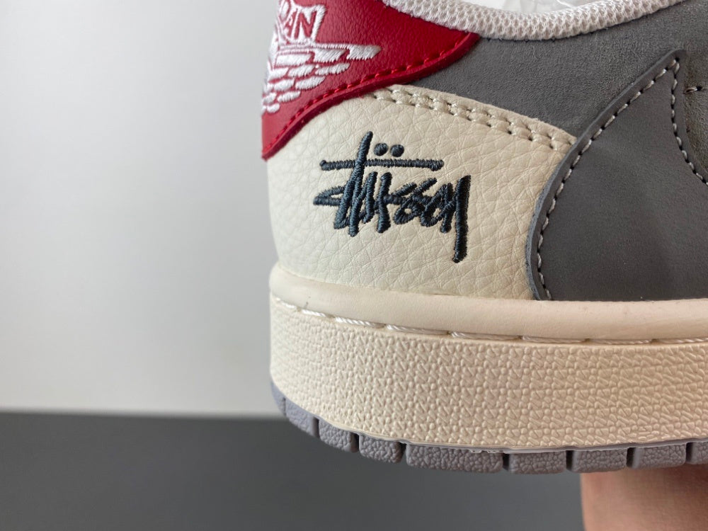 Nike Air Zoom Spiridon x Stüssy