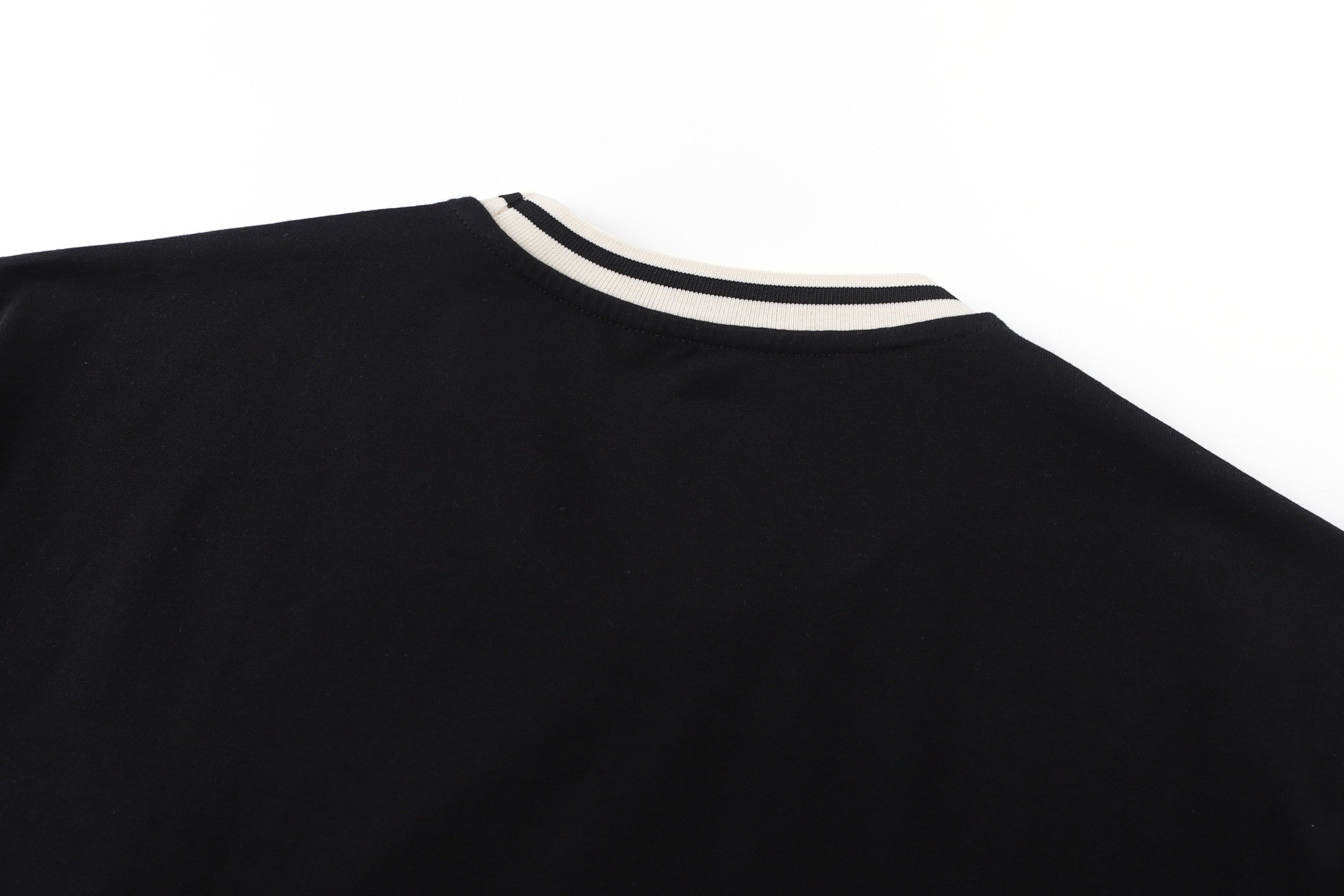 Moncler Apparel 25