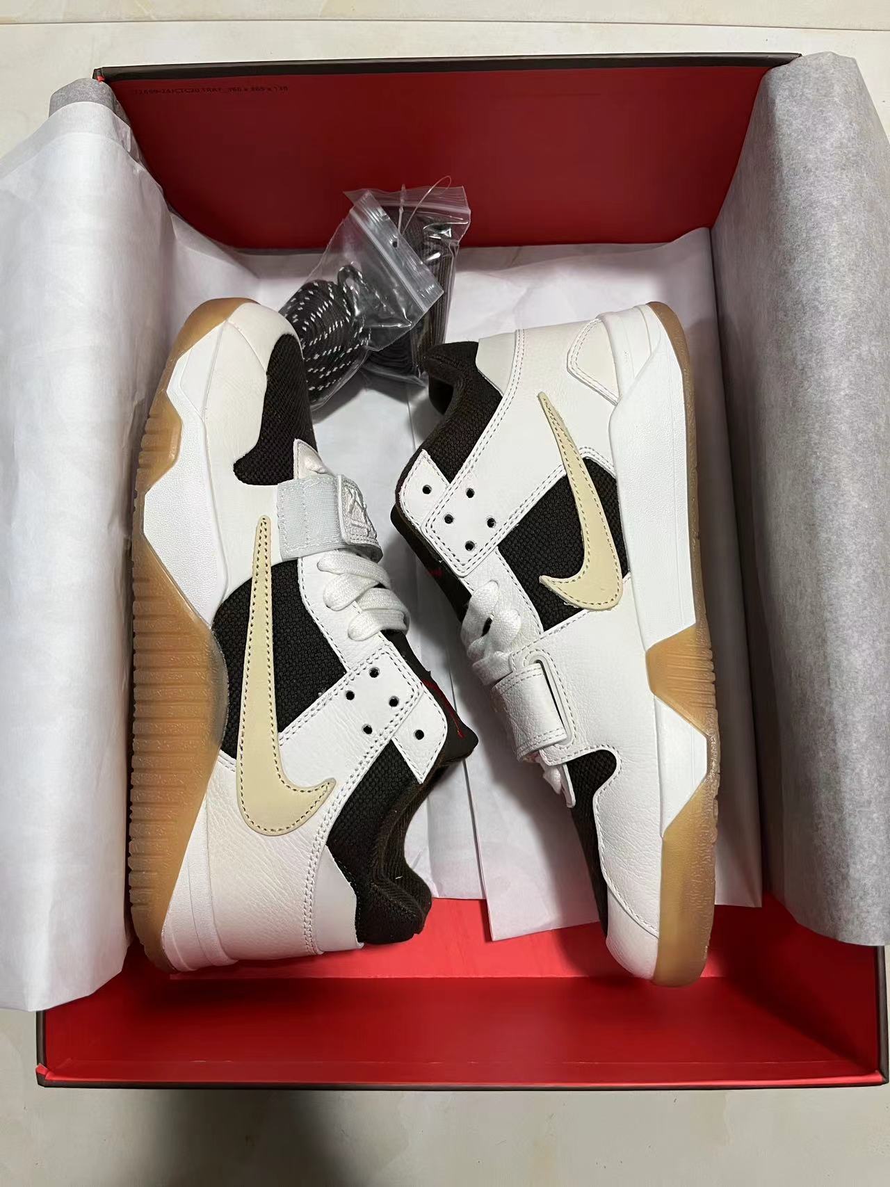 Jumpman Jack x Travis Scott Brown