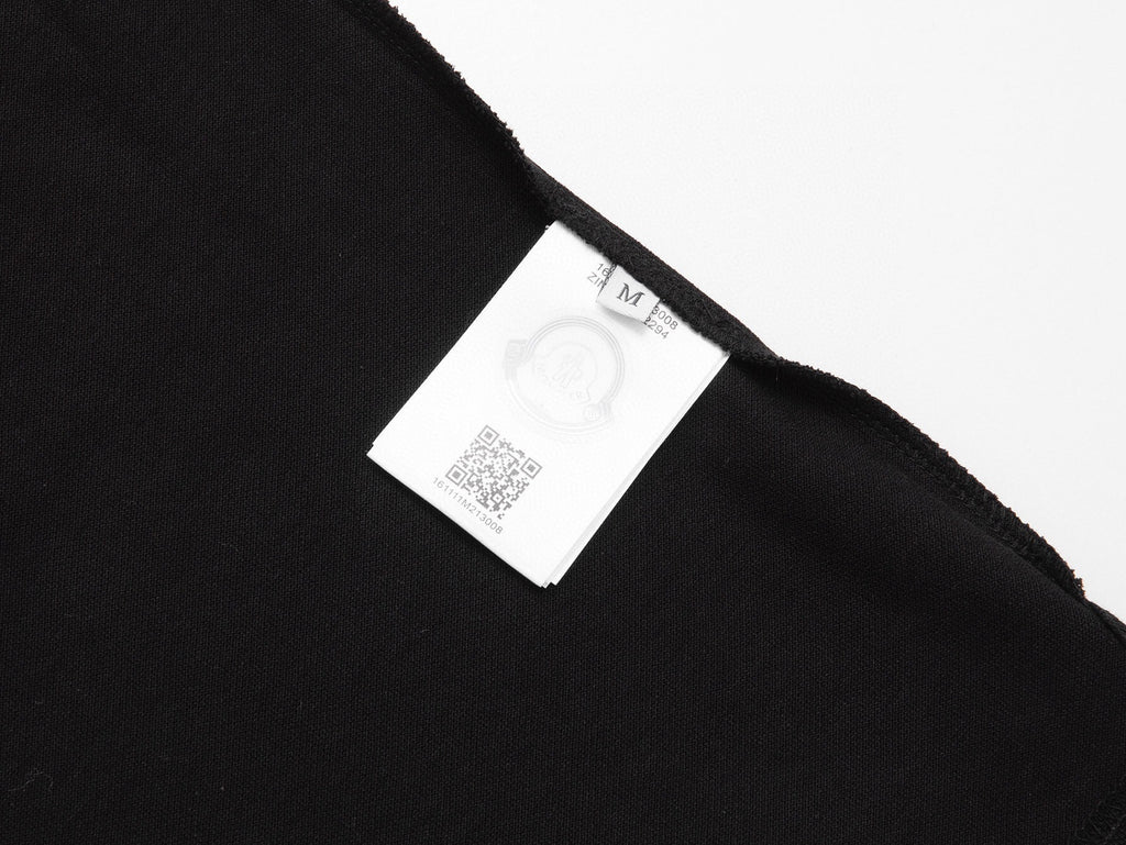 Moncler Apparel 21