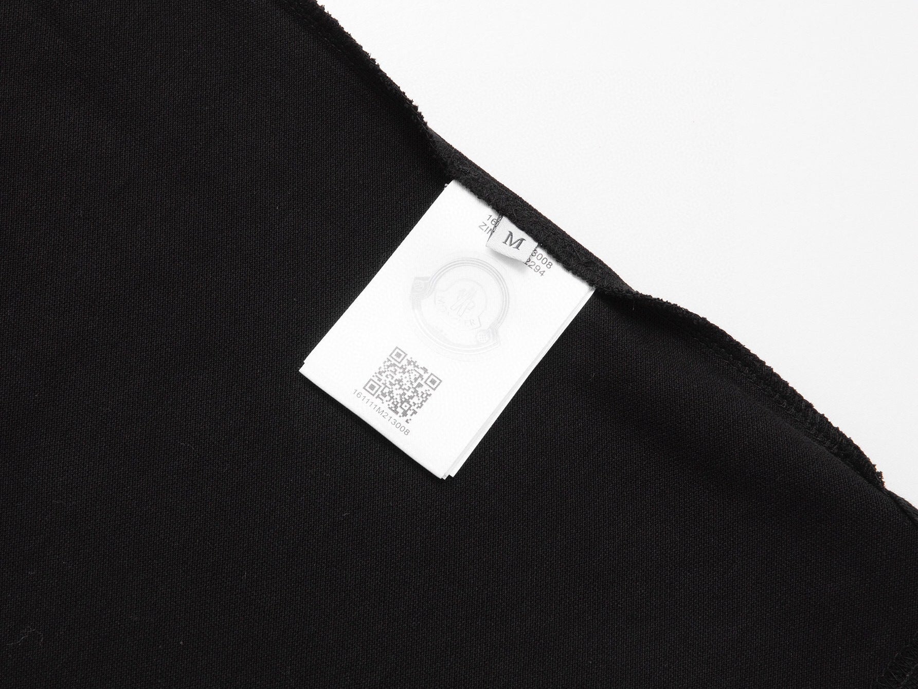 Moncler Apparel 21