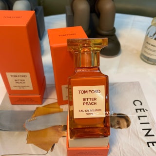 ✨ TOM FORD — Lujo, carácter y sofisticación en cada fragancia.