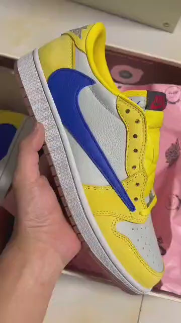Air Jordan 1 Low x Travis Scott Canary